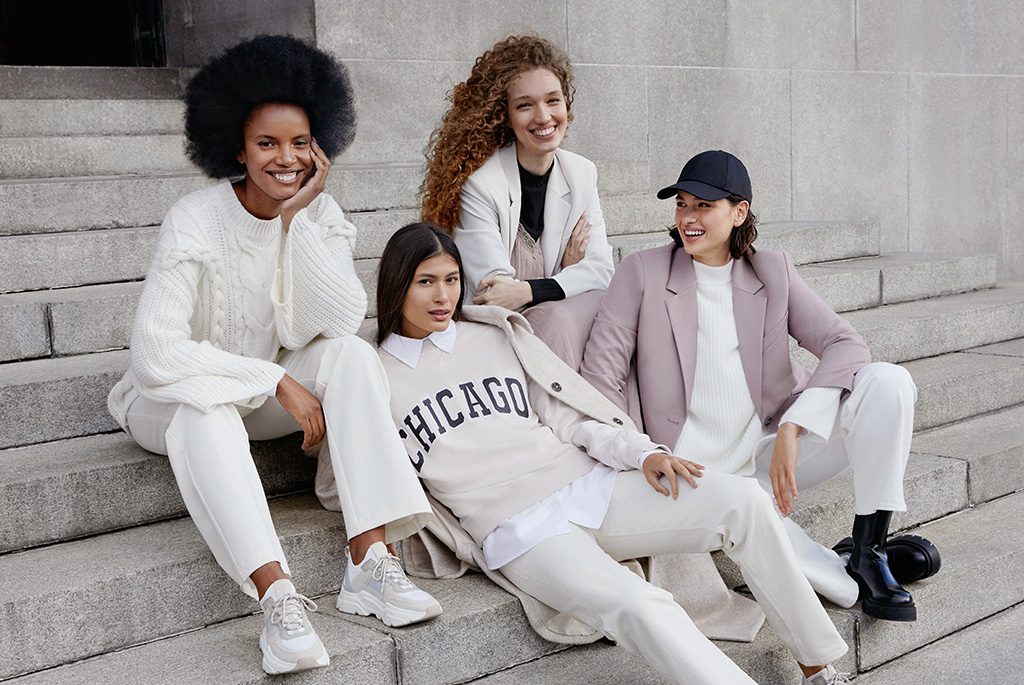 H&M WINTER 2022 SOCIALGRAM